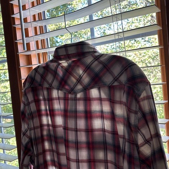 American Eagle Outfitters/2 shirts in size XL/TG Long Sleeve Vintage Fit/EC - Picture 6 of 8